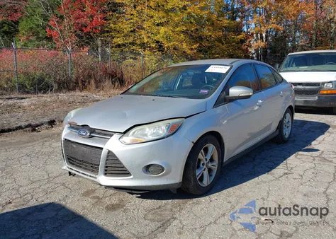 2014 Ford Focus Se z USA, uszkodzony, nr VIN 1FADP3F24EL366062